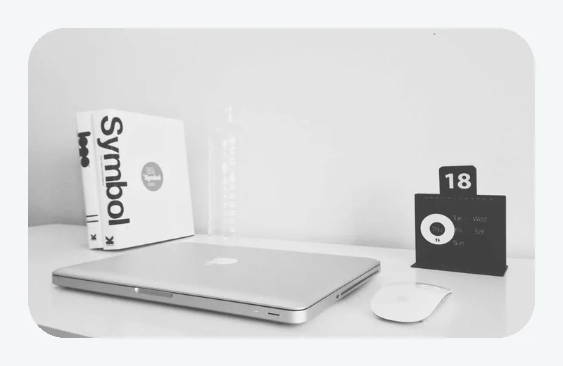 On-device round corners for UI cards